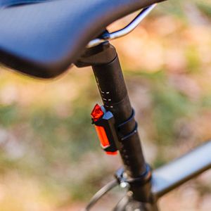 Forever Polkupyörän valosarja BLG-200 - 300lm - USB Lataus