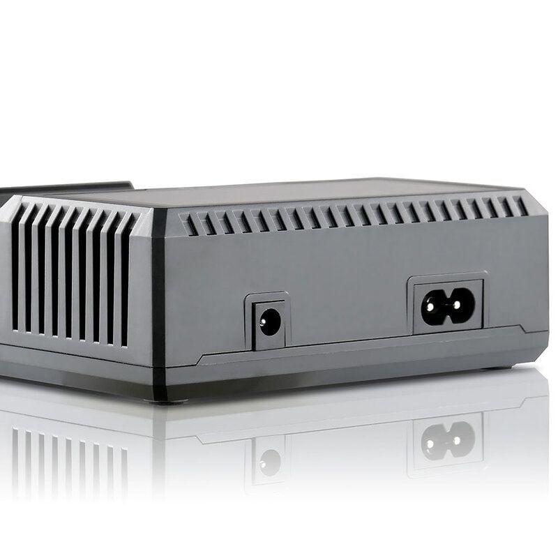 everActive UC-4200 Li-ion ja Ni-Mh laturi