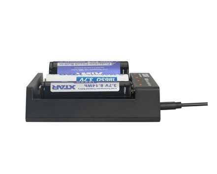 XTAR MC4 Kannettava Li-ion / IMR / ICR akkuparistolaturi USB-liitännällä