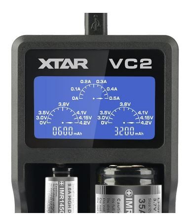 XTAR VC2 Li-ion Akkuparistolaturi USB-liitännällä & digitaalisella näytöllä