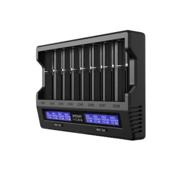 XTAR VC8S USB-C akkulaturi 8 kennolle – SET-pakkaus