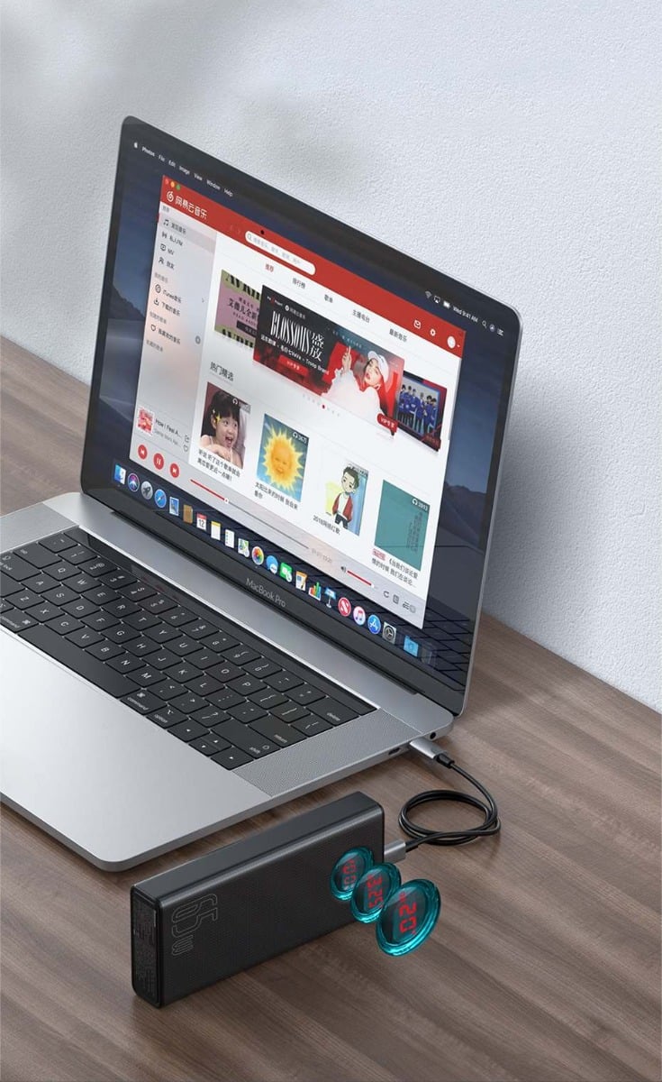 Powerbank 30000 mAh 5 ulostuloa USB‑A ja C